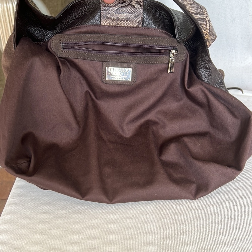 CLAUDUA FIRENZE Made in Italy slouchy suede + leather combo shoulder bag - Picture 15 of 16